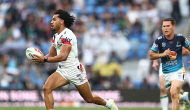 Eight-try Warriors crush Titans to stay in top-two race
