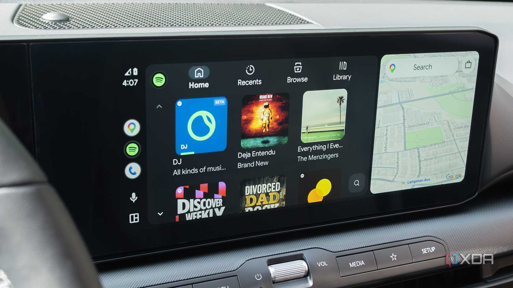 Spotify running on Android Auto 