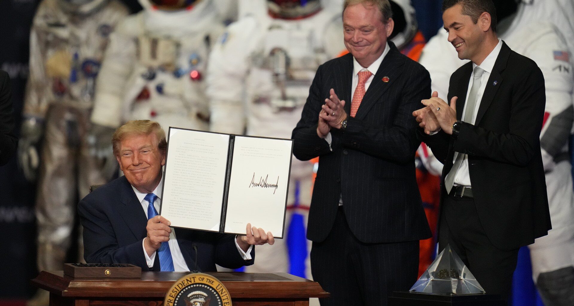 President Donald Trump signs order creating US Space Academy | Space News