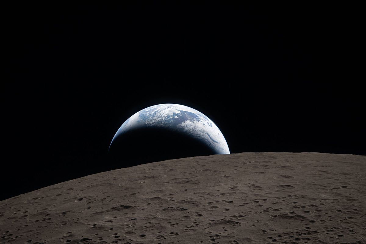 Earthset – an image of Earth setting behind the Moon – captured by the Artemis II crew on 6 April 2026. Credit: NASA