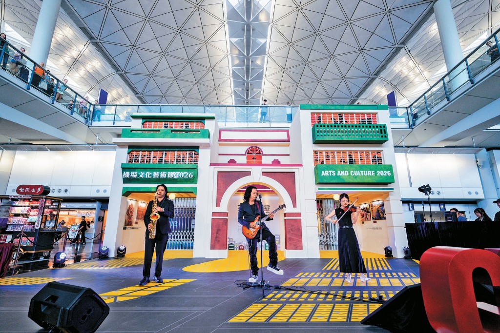 From left: Music Bund City Band founder Wang Ye, Joey Tang, and violinist Wong Pui-ying performing The Bund. From left: Music Bund City Band founder Wang Ye, Joey Tang, and violinist Wong Pui-ying performing The Bund.