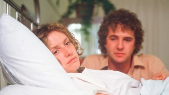 Molly (Anne Tenney), who was suffering from leukaemia, is comforted by her husband Brendan (Shane Withington) in A Country Practice.