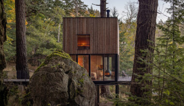 wittman estes revisits le corbusier’s 'minimum cell' with PNW cabin