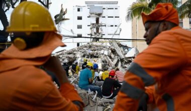Colombia limits foreign rescue teams as earthquake survival window narrows