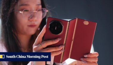 Huawei and Apple bend to a tougher market with foldable phones as memory crunch bites