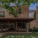 Sodzil House / Esencial Studio - Exterior Photography, Garden, Courtyard, Patio