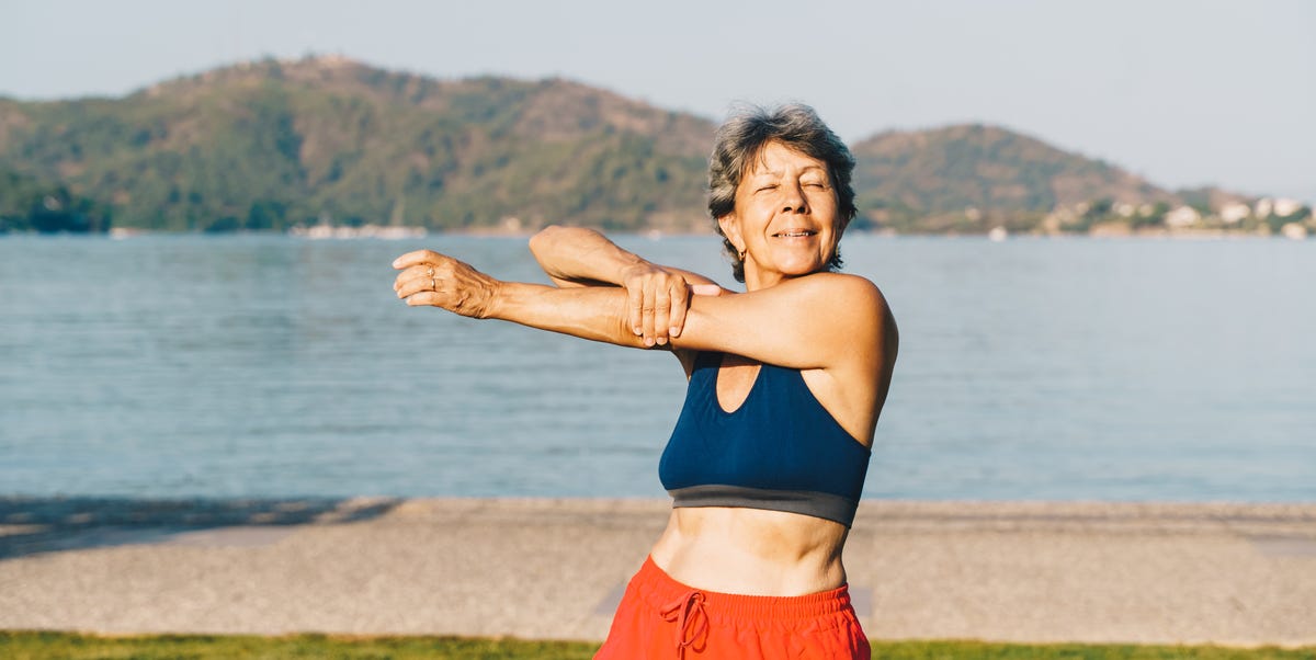 ‘I’m a top orthopaedic surgeon – follow this weekly exercise plan to strengthen your bones in your 40s and 50s’