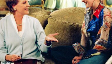 Anne Hathaway Reacts to Julie Andrews Missing Princess Diaries 3