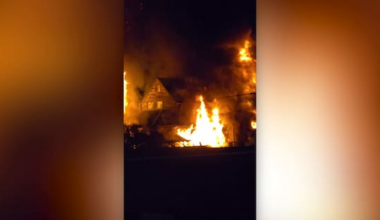 Crews battle huge house fire in Auckland suburb overnight