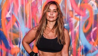 Louise Redknapp’s coach says you don’t need sit-ups to build abs – do these 6 exercises instead