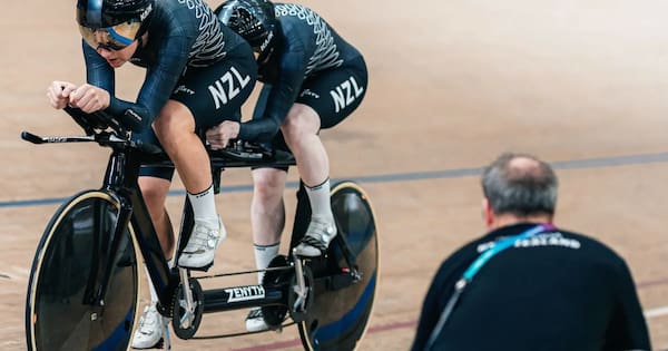 Commonwealth Games: Emma Foy, Jessie Hodges take NZ's gold tally to eight