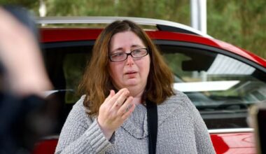 Mushroom killer's right to silence was 'compromised' court hears