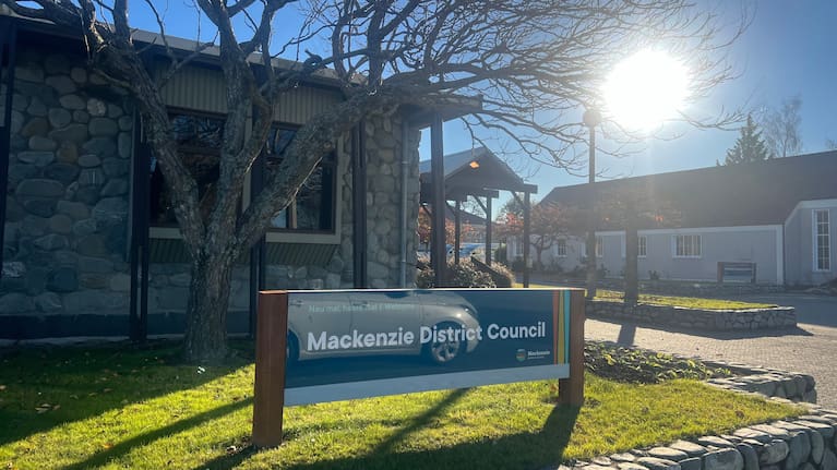 External consultant Bruce Robertson conducted the code of conduct investigation, producing a report for the council in June. (Source: Claire Taylor)