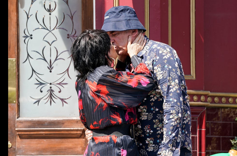 Kat Slater, Alfie Moon, EastEnders kat slater, alfie moon, eastenders