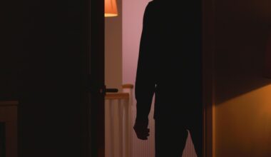 Parents wake to find stranger in child's bedroom