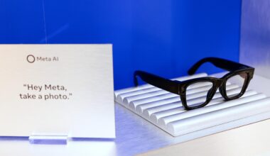 Privacy experts warn of gaps in NZ law, as cut-price camera glasses hit shelves