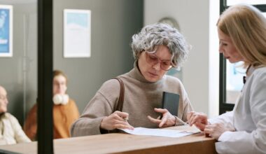 Hospitals push for upfront payments as patient deductibles and out-of-pocket costs rise