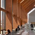 © Kyung Roh Gochang Hwang Yunseok Library / Hyunjoon Yoo + Partners - Interior Photography, Wood
