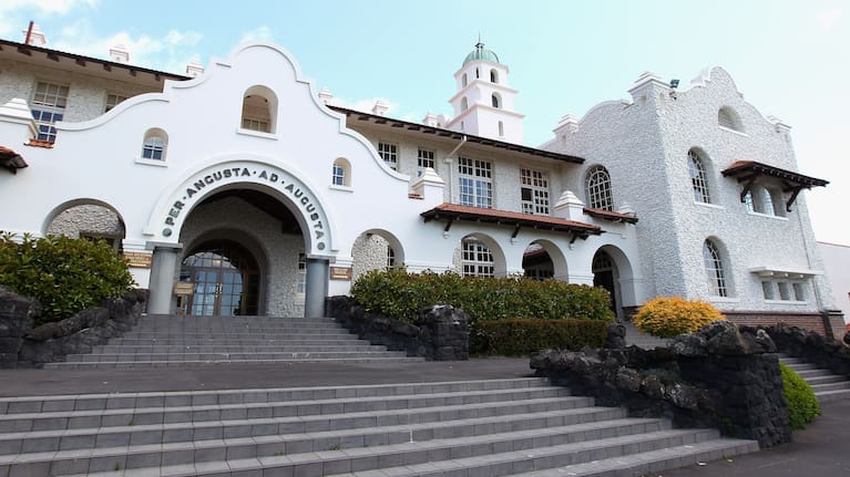 Auckland Grammar School.
