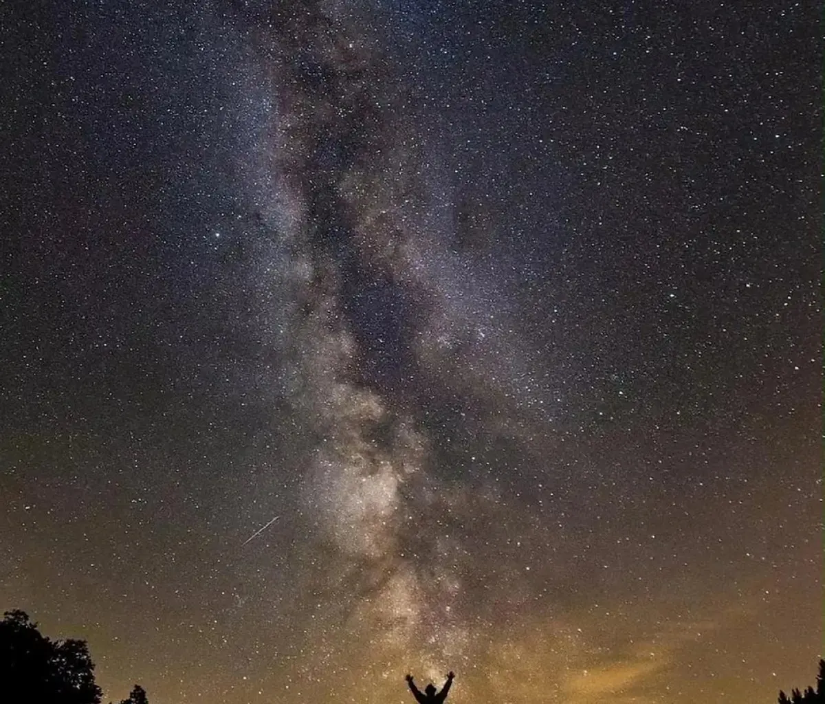 Milky Way to Illuminate Arab Skies in August: Best Places and Times for Stargazing