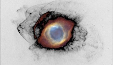 New image captures glowing shock waves in the Helix Nebula – Physics World