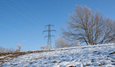 Turning up the heaters: Freezing temps drive record power demand