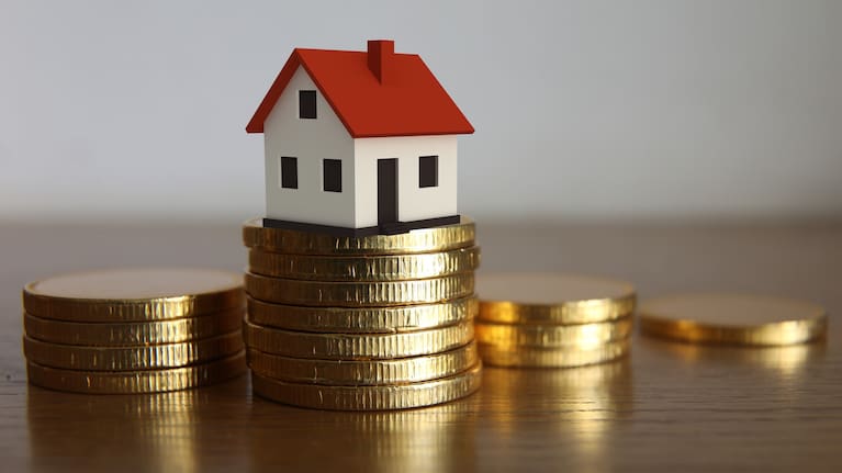 House price confidence has cooled as borrowers brace for higher interest rates.