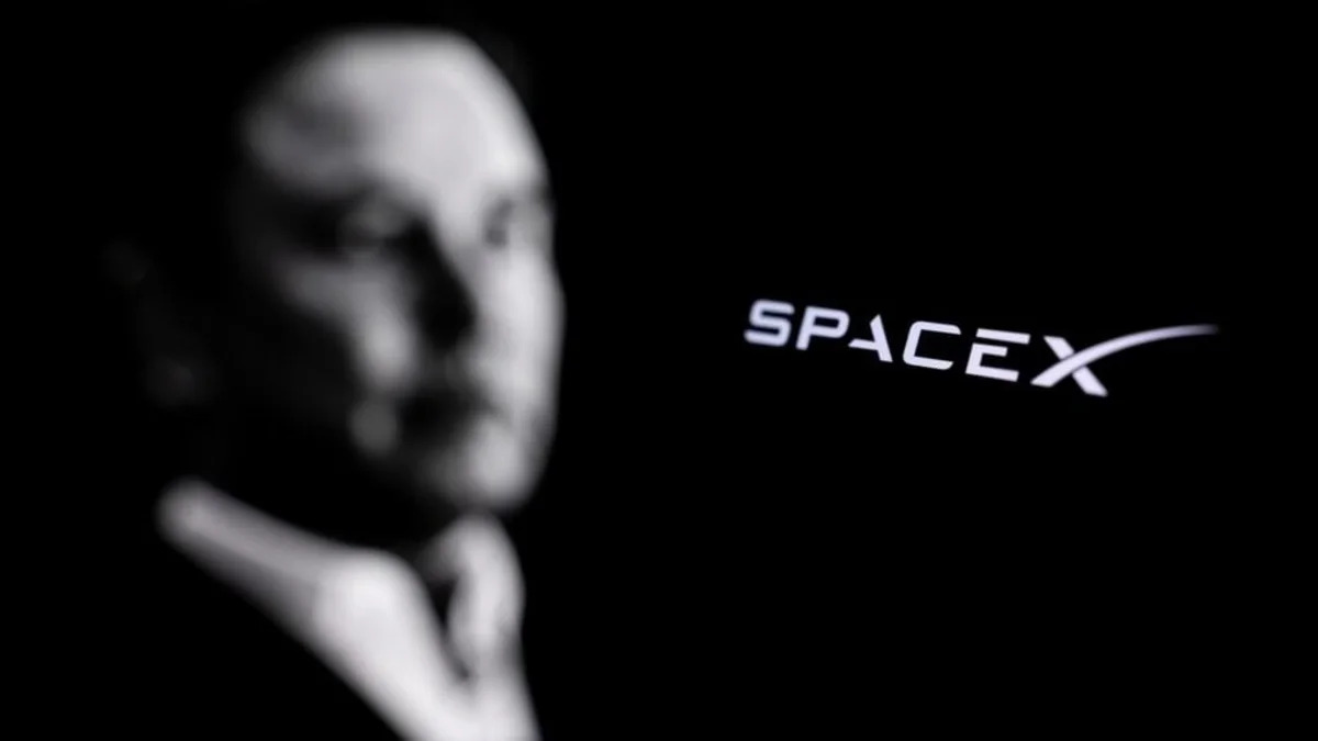 SpaceX Investors Want a Pink Rocket and a Starship Named 'Shipy McShipface' Ahead of First Earnings: Top Questions for Elon Musk's Team Revealed
