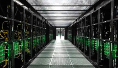 IREN (IREN) vs. CORZ and APLD: Can Its AI Cloud Buildout Turn Contracted Demand Into Profits?