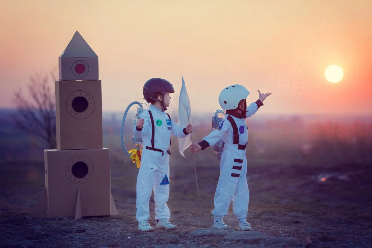 3 Ways to Get Space Economy Exposure Without Buying SpaceX Stock