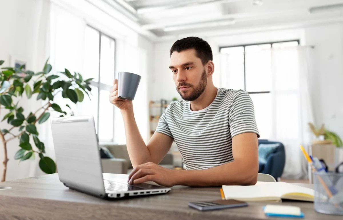 Under 35? Here's the Average Retirement Savings for People Your Age