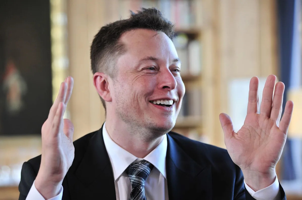TSLA Stock Eyes Weekly Comeback As Elon Musk Touts Terafab’s Colossal Scale — Analyst Flags A Big Intel Question Mark