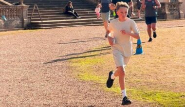 Boy takes on run challenge for teacher with cancer