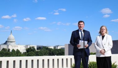 CUSMA breakdown could mean hundreds of thousands of jobs, a trillion dollars lost: report