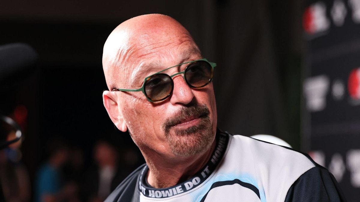 Howie Mandel reveals how his wife saved his life amid mental health struggles: 'She couldn't wake me up'