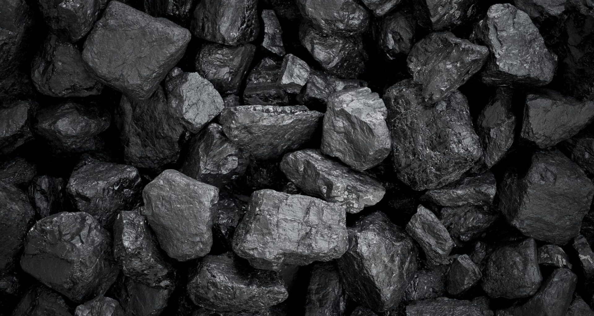 Coal, formerly one of the most important fuels for energy generation (heating, power generation, drive energy for vehicles). Now it is a symbol for the end of an era. Energy transition