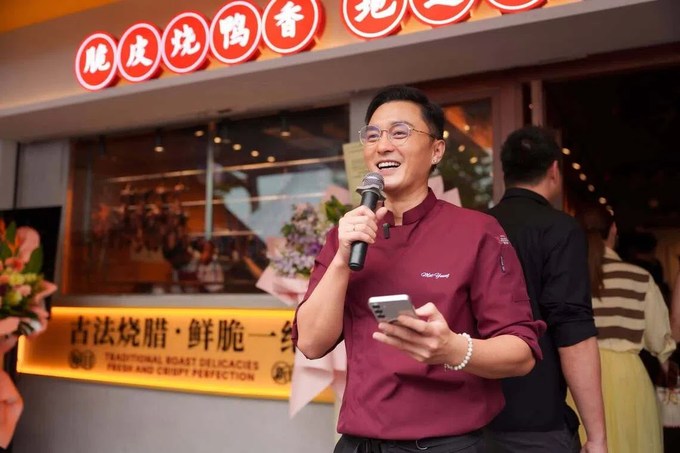 Hong Kong actor Mat Yeung at his restaurant in Malaysia. Photo courtesy of Six Hub Roast Houses Facebook