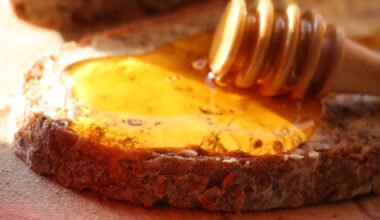 Allcott et al. show that increasing UMF grade of Manuka honey is associated with stronger antibacterial activity and that this activity cannot be explained by sugar content or methylglyoxal alone. Image credit: Estelle Heitz.