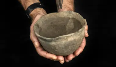 Archaeologists discover mysterious 400-year-old Indigenous pot in Florida