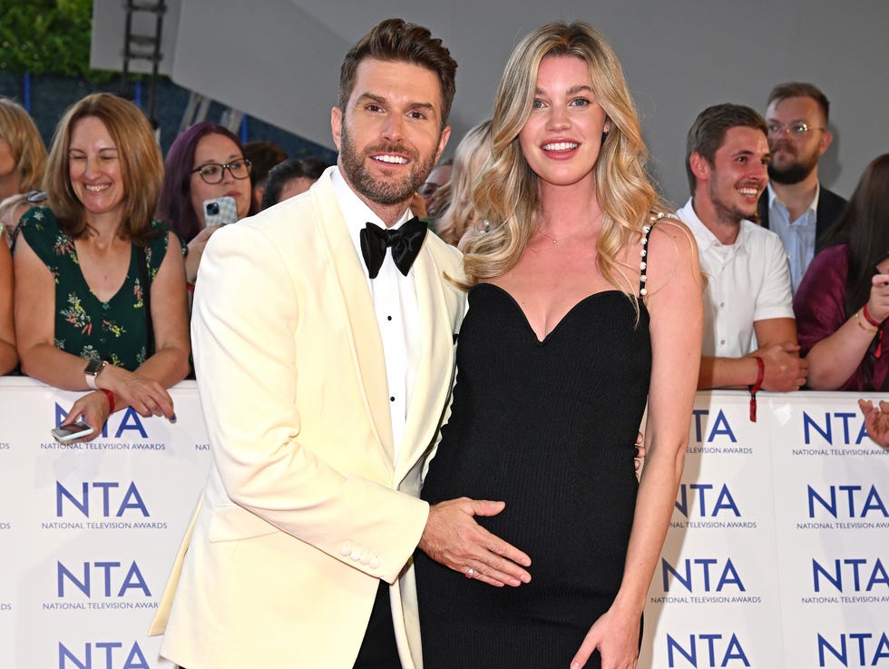 Joel Dommett, Hannah Cooper, National Television Awards 2023 joel dommett and wife hannah cooper at the national television awards 2023
