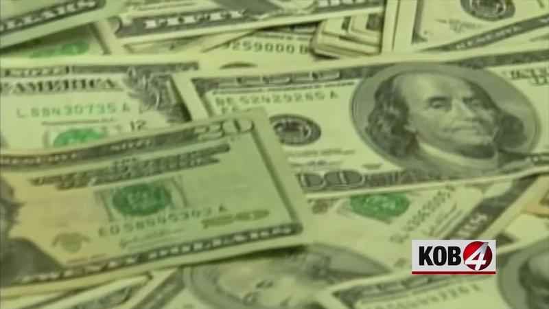 Social Security COLA 2027: Why a New Mexico financial advisor says you shouldn't spend more