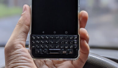 I Don't Get The Hype For Smartphones With Physical Keyboards