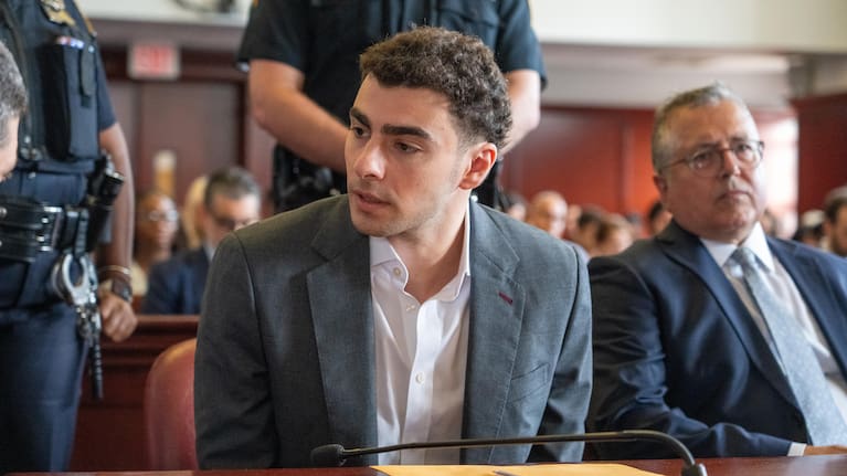 Luigi Mangione appears for a pre-trial hearing at Manhattan Criminal Court in New York, on Tuesday, Aug. 11, 2026.