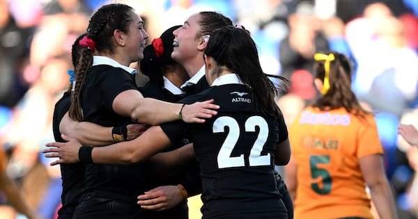 Black Ferns crush Wallaroos to secure Laurie O'Reilly Cup