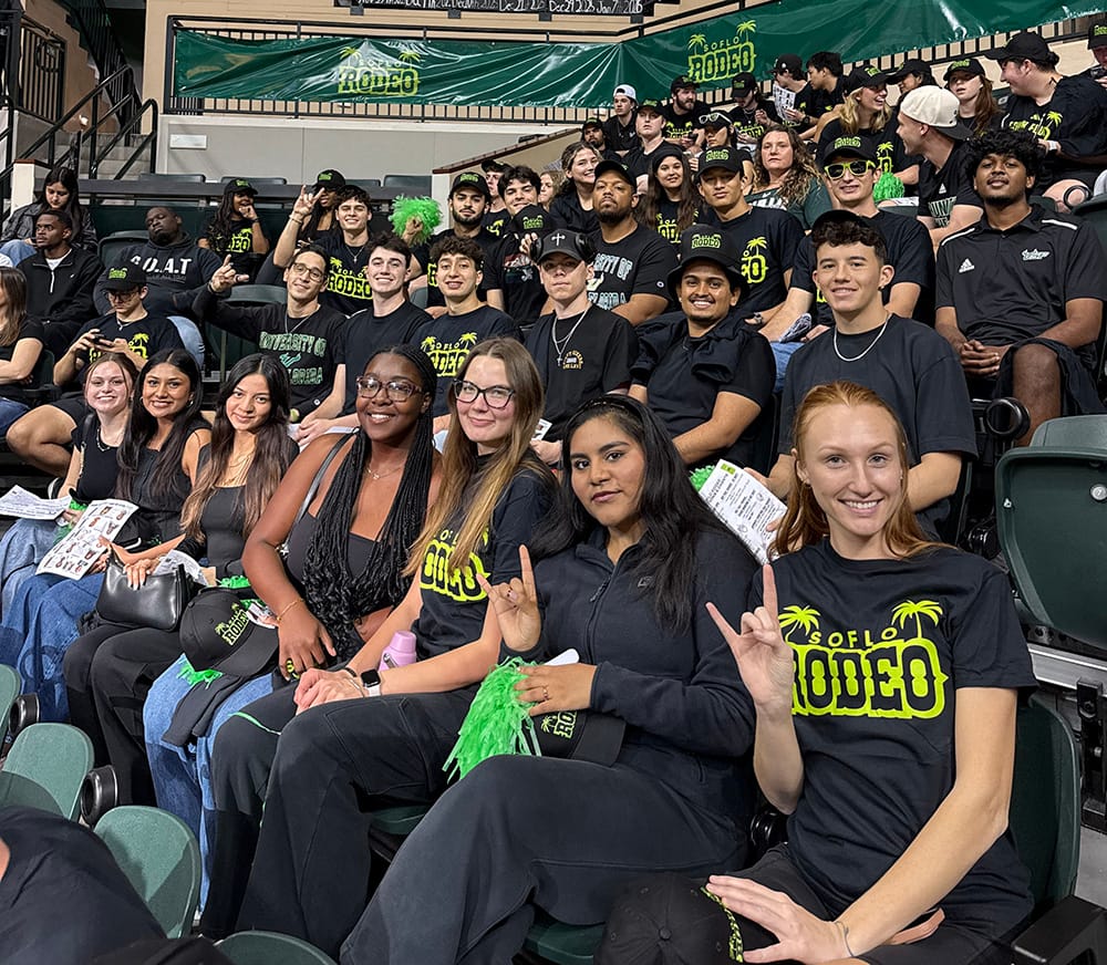mny-usf-game.jpg mny-usf-game.jpg