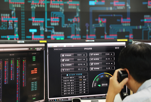 Heat wave, solar growth test Korea’s power strategy