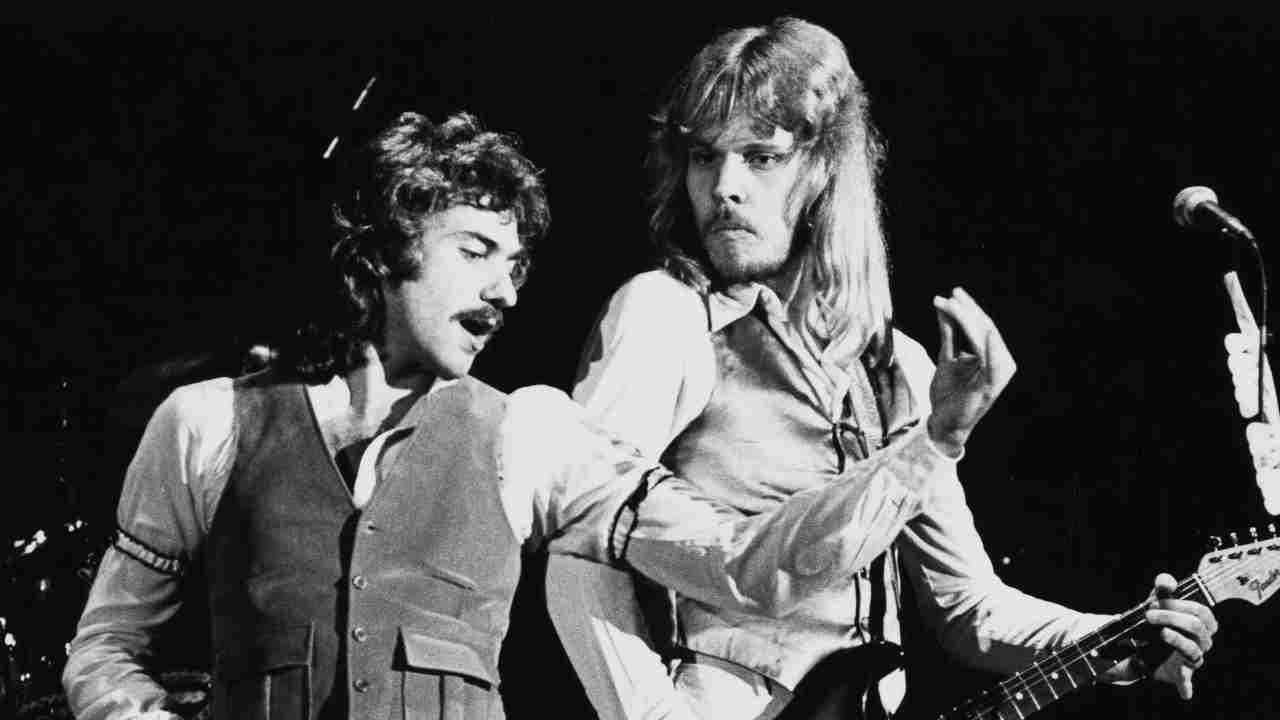 Styx&rsquo;s Dennis DeYoung and James &lsquo;JY&rsquo; Young performing onstage in 1978