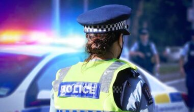 Four in custody after haul of perfume taken, staff assaulted