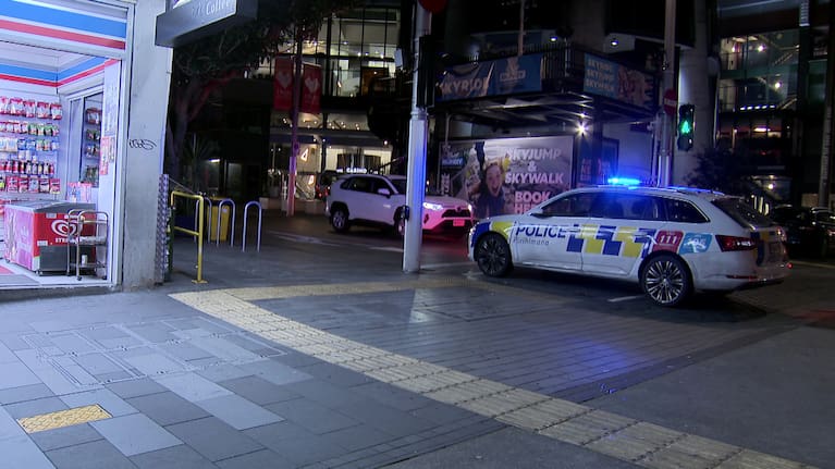 Police were called to Victoria Street West following reports of an altercation between two people just before 6am.