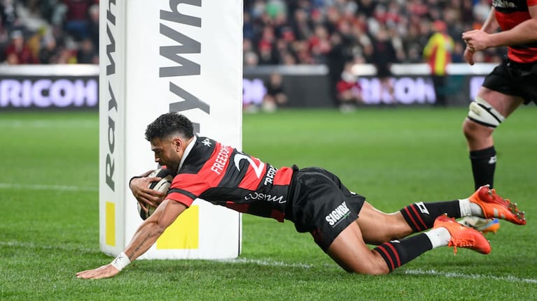 Richie Mo'unga scores the match-winning try for Canterbury.